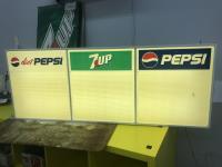    Pepsi/7 Up Lighted Sign