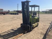 Clark ECS25 Electric Forklift w/ Charger