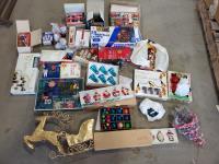 Qty of Vintage Christmas Items