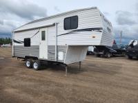 2008 Cherokee Grey Wolf T/A 24 Ft 5TH Wheel Holiday Trailer