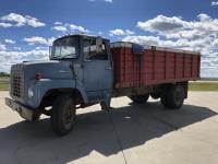 1972 Ford 700 S/A 2WD Grain Truck