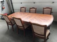    (7) Piece Solid Wood Dinning Set W/Leaf & (6) Chairs 