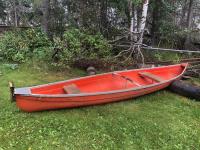 14 Ft Fiberglass Canoe