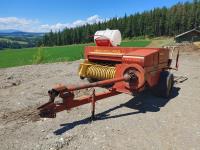 1985 New Holland 326 Hayliner Small Square Baler
