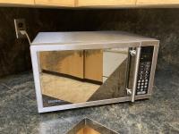 Danby Counter Top Microwave
