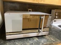 PC Counter Top Microwave