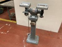Delta Rockwell 7 Inch Grinder On Stand