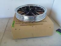 (2) Aluminum 18 X 2.5 Inch Motorcycle Rims with Hubs