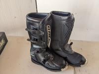 ONeal Size 5 Motorcross Boots