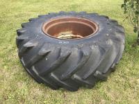1 X Tractor Tire (Cracking)