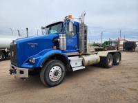 2011 Kenworth T800 T/A Day Cab Truck Tractor