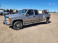 1998 Chevrolet 3500 2WD Extended Cab Dually Pickup Truck