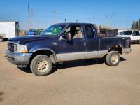 2004 Ford F250 XLT 4X4 Extended Cab Pickup Truck