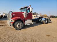 2002 International 9900i T/A Day Cab Truck Tractor