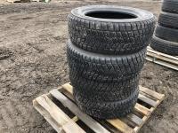 (4) Winter Bridgestone Blizzak P245/60R18 Tires