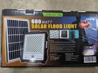 600 Watt Solar Flood Light