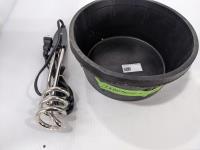 2 Quart Rubber Bucket and Electric Heater