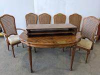 Table with (6) Chairs