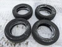 (4) Motomaster Winter Edge 225/65R17 Tires