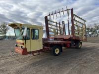 New Holland 1069 Small Square Bale Mover