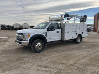 2017 Ford F550 4X4 Dually Service Truck