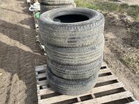 (4) 265/70R17 Tires