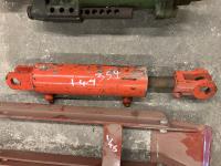 (1) Hydraulic Cylinder