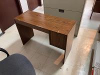 41 Inch X 16 Inch Wooden Desk