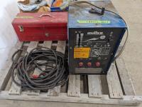 Miller 225 Amp Electric Welder with Cables
