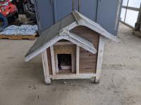 Insulated Small Dog House 