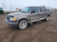 2003 Ford F-150 2WD Extended Cab Pickup Truck