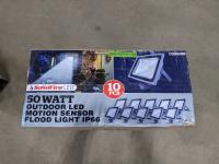 10 Piece Outdoor LED Motion Sensor Flood Light
