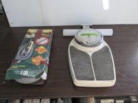 Dial Bathroom Scale, Unused Bathroom Light and Vacuum Sanding Kit