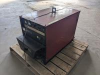 Lincoln DC-600 Electric Welder