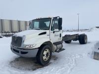 2014 International 4300M7 S/A Day Cab Cab & Chassis Truck