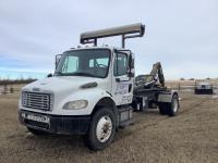 2005 Freightliner M2 S/A Day Cab Roll Off Truck