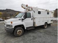2007 Chevrolet C4500 S/A Day Cab Bucket Truck