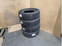 (4) Khumo Road Venture At51 235/75R15 Tires