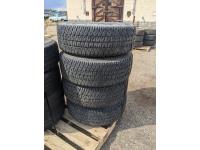 (4) Michelin 265/70R17 Tires