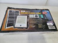 600 Watt Solar Flood Light 