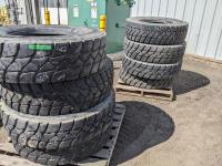 (8) Michelin Recap 315/80R22.5 Tires 