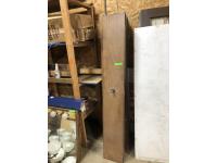(3) Sets of Bi-Fold Closet Doors