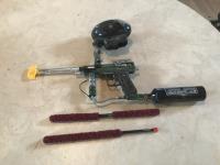 Spyder Paint Ball Gun W/ (2) Cleaning Swabs 
