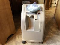 Oxygen Concentrator, (2) Holmes Radiant Heaters
