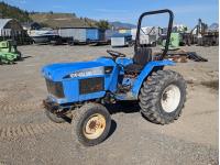 New Holland TC30 MFWD  Tractor