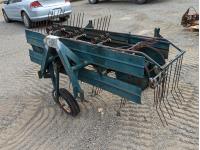  3 PT 72 Inch Hitch Side Delivery Rake
