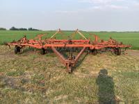 International Harvester 55 33 Ft Chisel Plow