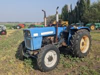 Universal 445DT MFWD Utility Tractor