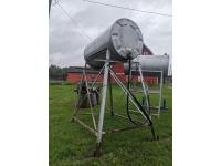 300 Gallon Fuel Tank with Stand