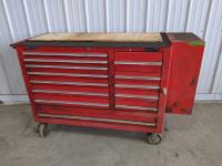 Mac Tools 13 Drawer Tool Bench with Contents 